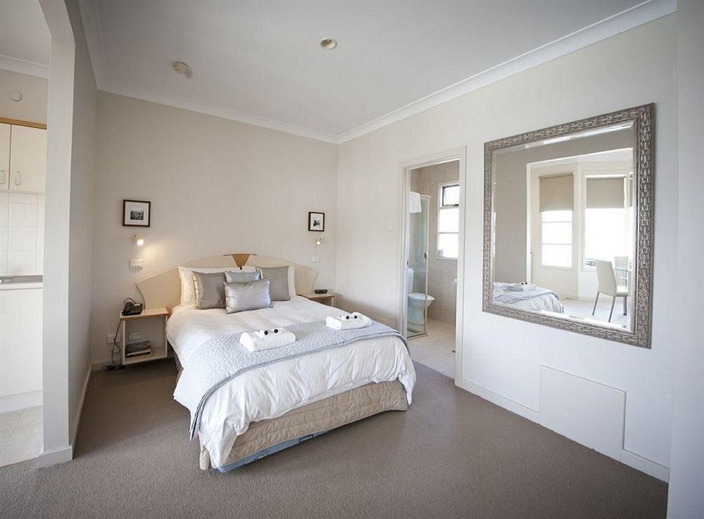 The Bluff Resort Apartments Encounter Bay Екстер'єр фото