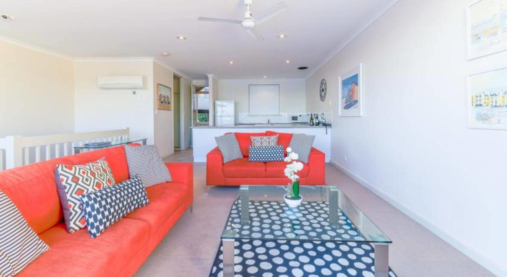 The Bluff Resort Apartments Encounter Bay Екстер'єр фото