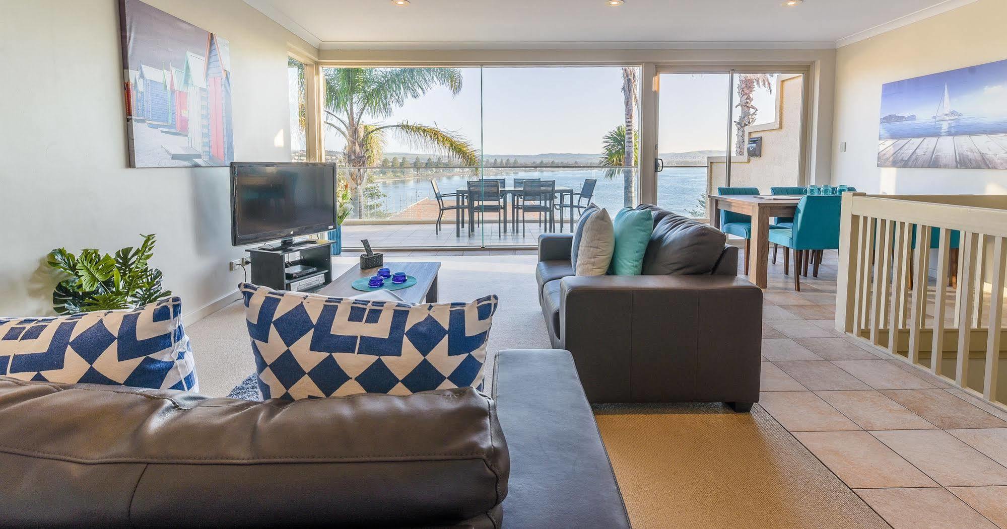 The Bluff Resort Apartments Encounter Bay Екстер'єр фото